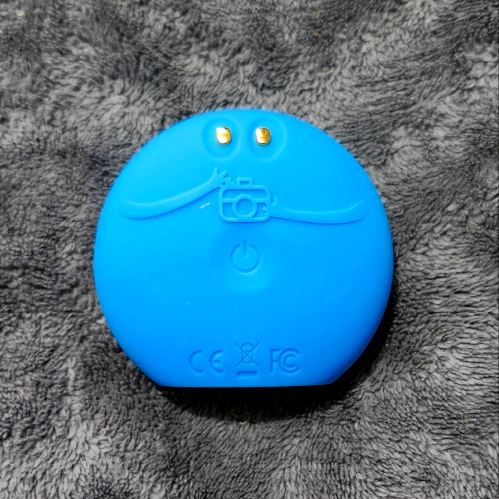 Foreo - Picture 4 of 4